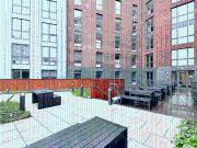 Large Classic Studio B Has an Apartment