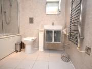 Large Double Bedroom Apartment E16