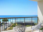 Large Elegant North East Apartment With Sparkling Ocean...