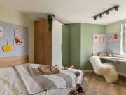 Large Ensuite Has an Apartment