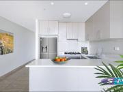 Large Entertainers Balcony, Luxury Living