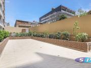 Large Entertainers Balcony, Luxury Living