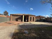 Stylish & Spacious 4 Bedroom Family Home Prime Highlands...