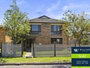 Large Family Home with Outstanding Shedding in the Heart...