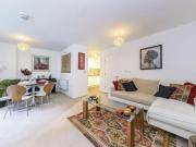 Large flat, BILLS INC, double bedroom w balc