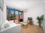 Large fully furnished studio