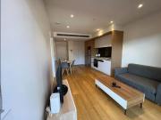 Large furnished one bedroom apartment in Darling Square