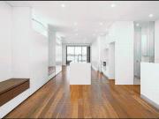 LARGE LIVING ON RICHMOND HILL!