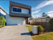 Large Modern Family home close to all amenities