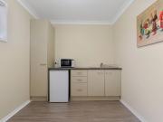 LARGE & MODERN FAMILY LIVING!