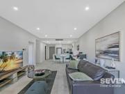 LARGE ONE BEDROOM APARMENT