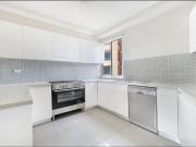 LARGE PREMIUM APARTMENT | IDEAL LOCATION!