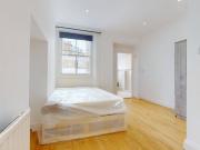 Large six bedroom flat on Old Marylbone Road
