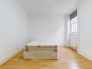 Large six bedroom flat on Old Marylbone Road