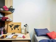 Large Studio, King Single Bed
