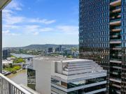 Large three bedroom apartment in unbeatable location