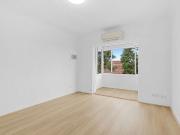 Large Three Bedroom Garden Apartment In Great Location!