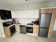 Large, Unfurnished One Bedroom Apartment – Luxury Living...