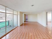 Las Águilas Casa Terreno 3 Departamentos ¡Alto Retorno!...