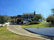 LAS CAÑADAS CASA EN VENTA SEMINUEVA CON ESPECTACULAR VISTA