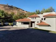 LAS CAÑADAS HERMOSA CASA EN VENTA A CAMPO DE GOLF EN...