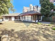 Las Condes: Casa Espaciosa y Céntrica