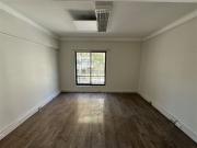 Las Condes, Metro Tobalaba