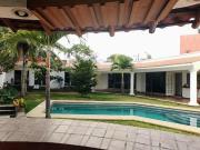 CUERNAVACA VENTA CASA UN SOLO NIVEL EN PRIVADA ZONA SUR