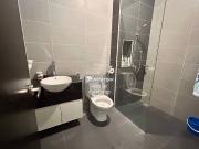 LAT UNIT LEFT‼️ Width x long= 23” x 46” Modern design...