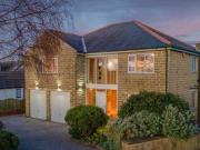 Latham Lane, Gomersal, 5 Bedroom Detached