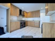 Latham Road, Bexleyheath DA6, 8 bed terraced house to...