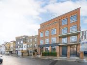 Latimer Road, London W10, 1 bed flat to rent, £2,167 pcm...