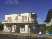 Latina bilocale 220mq