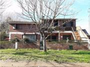 LATORRE PROP. VENDE 4 VIVIENDAS EN BLOCK + TALLER Y GALPON