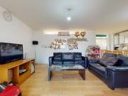 Laugan Walk 2 bed ground floor flat to rent £2,300 pcm...