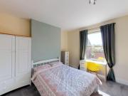 Laurie Avenue, Nottingham NG7 4 bed house to rent £2,340...