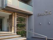 Lavalle al 600 Frente a Plaza San Martin Barrio Sur