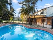 Lawn, Garden and Pool Maintenance Included