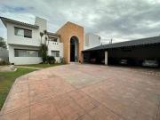 LDT Casa con 1019 m² de terreno, 6 recámaras en venta en...
