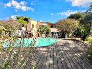 Le Cap d'Agde Maraval: Villa sur 1375m2 de terrain...