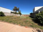 Le Jardin Terreno à venda Jardim Botânico