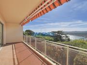 LE LAVANDOU, SUR LES HAUTEURS, SUPERBE VUE PANORAMIQUE