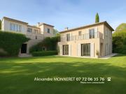 LE LUXE D'UN GRAND JARDIN EN DUPLEX MOUANS SARTOUX T4