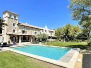 LE MAS DE L'ANGE Noves Alpilles 7 chambres