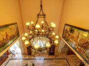 ¡Bienvenido a tu nuevo hogar en Sevilla capital! Esta...