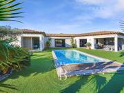 Le Plan De La Tour Villa De Plain Pied 4 Chambres Pisc....