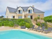 Le POULIGUEN Villa contemporaine 8 pièces avec Piscine...