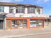 Lea Bridge Road, London E10, 3 bed flat to rent, £2,000...