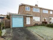 Leafield Road, Oxford OX4, 3 bed semi detached house to...