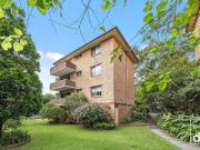 Leafy Outlook. Laid Back Living